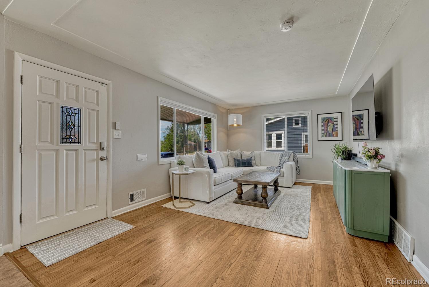 4252 S Logan Street Englewood CO 80113