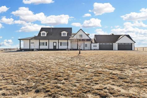 402 S County Road 129 Bennett CO 80102