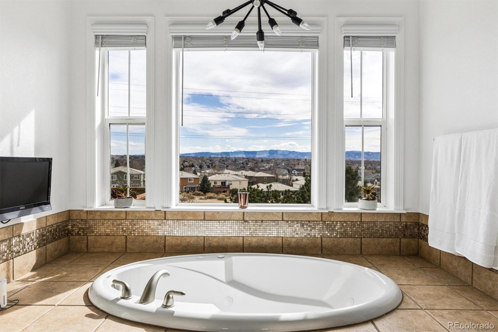 9073 Hunters Way Highlands Ranch CO 80129