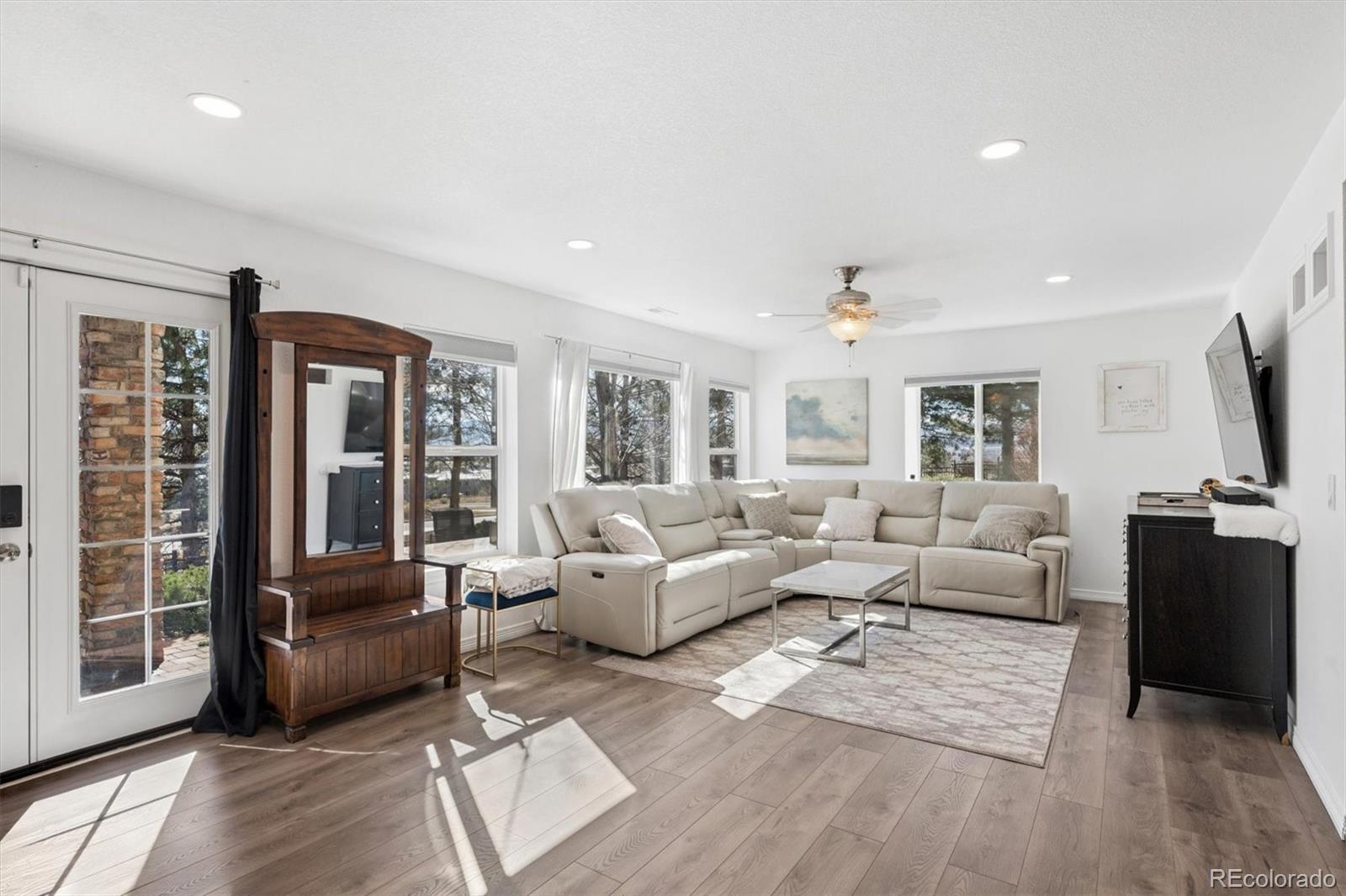 9073 Hunters Way Highlands Ranch CO 80129