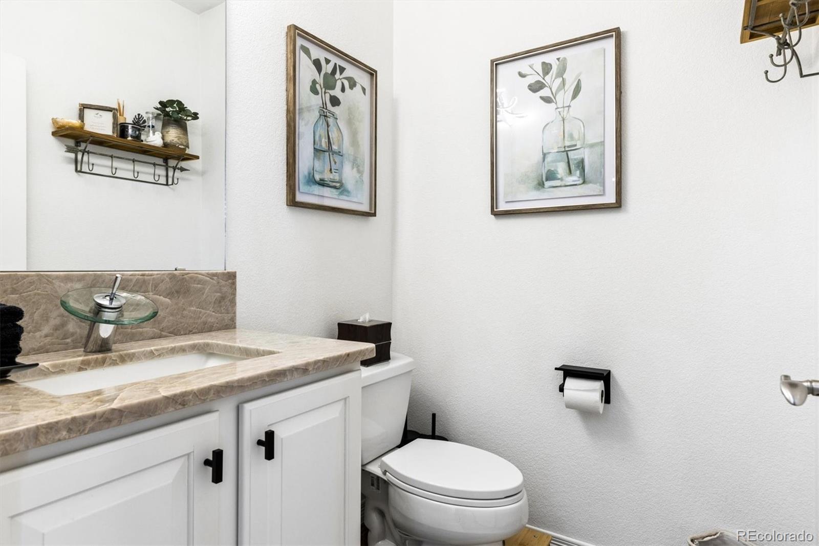 9073 Hunters Way Highlands Ranch CO 80129