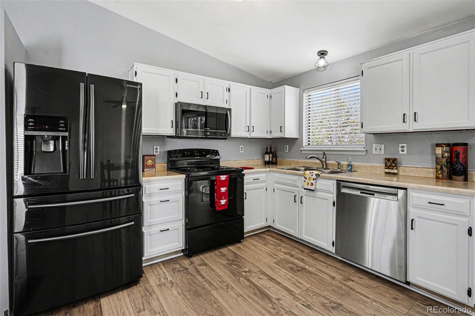 4244 S Bahama Street Aurora CO 80013
