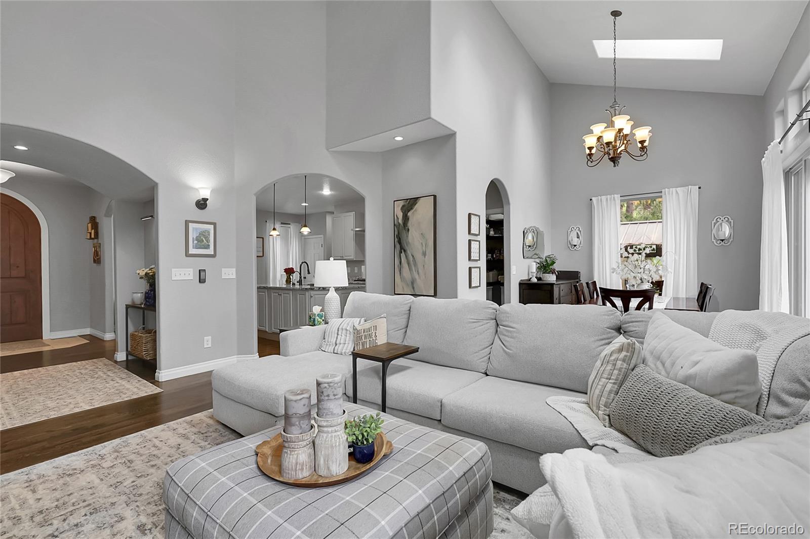 171 Columbine Street Larkspur CO 80118