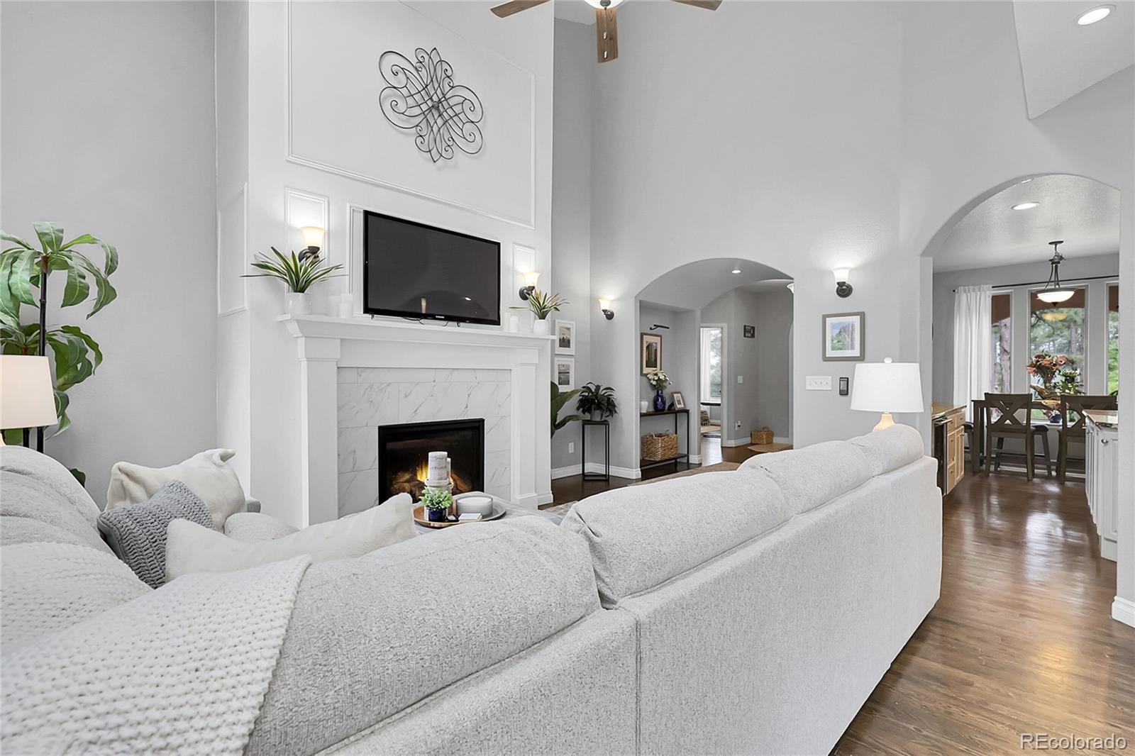 171 Columbine Street Larkspur CO 80118