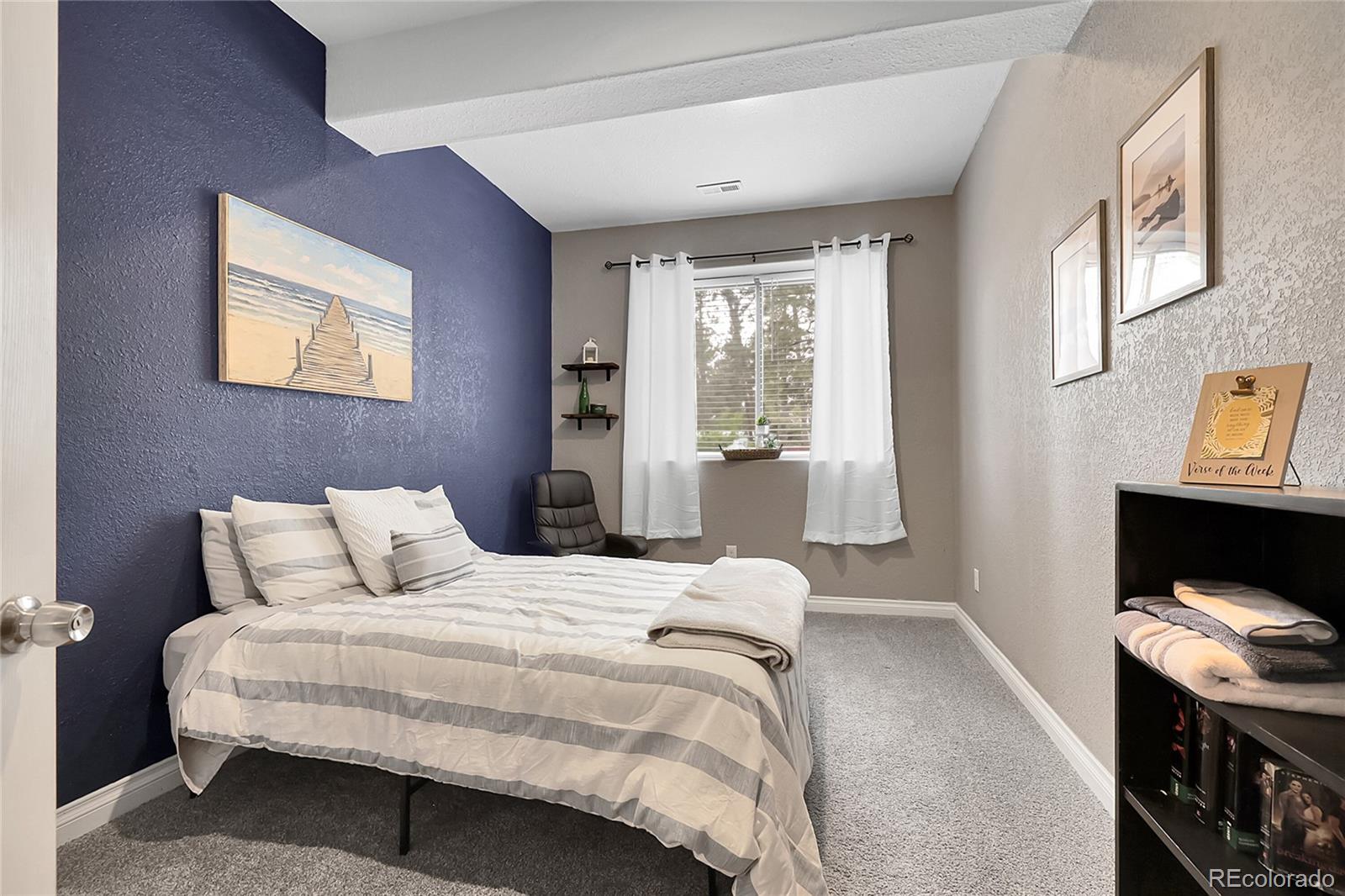 171 Columbine Street Larkspur CO 80118