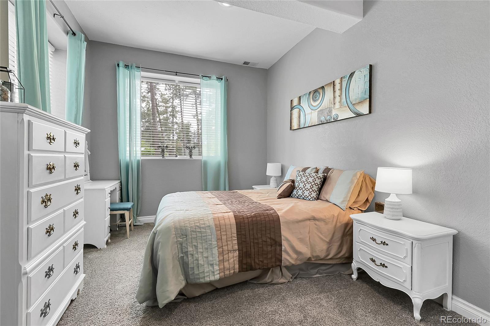 171 Columbine Street Larkspur CO 80118