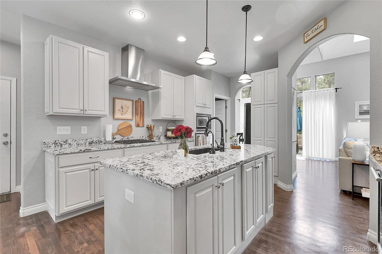 171 Columbine Street Larkspur CO 80118