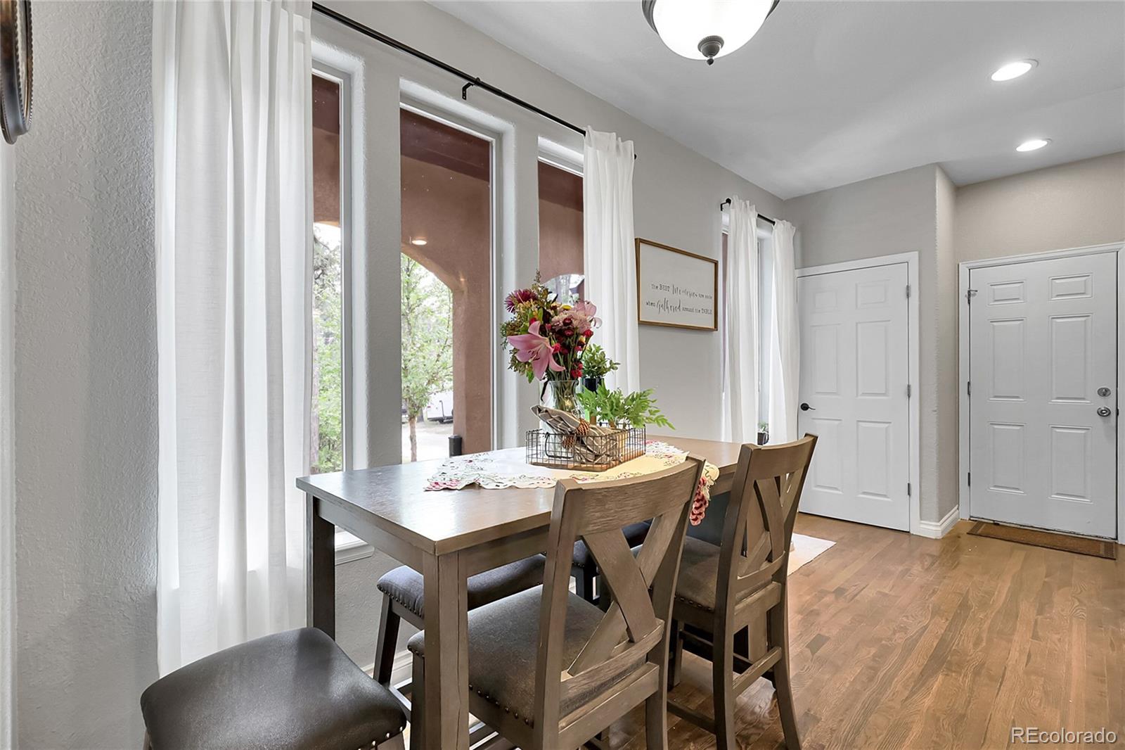 171 Columbine Street Larkspur CO 80118