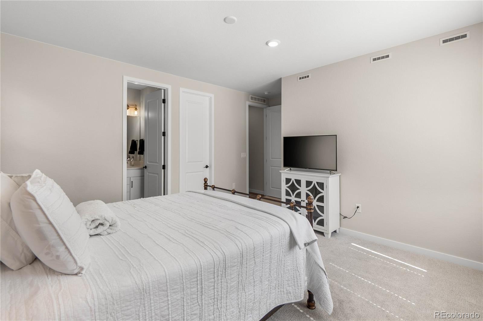 8484 Orchard City Drive Littleton CO 80125