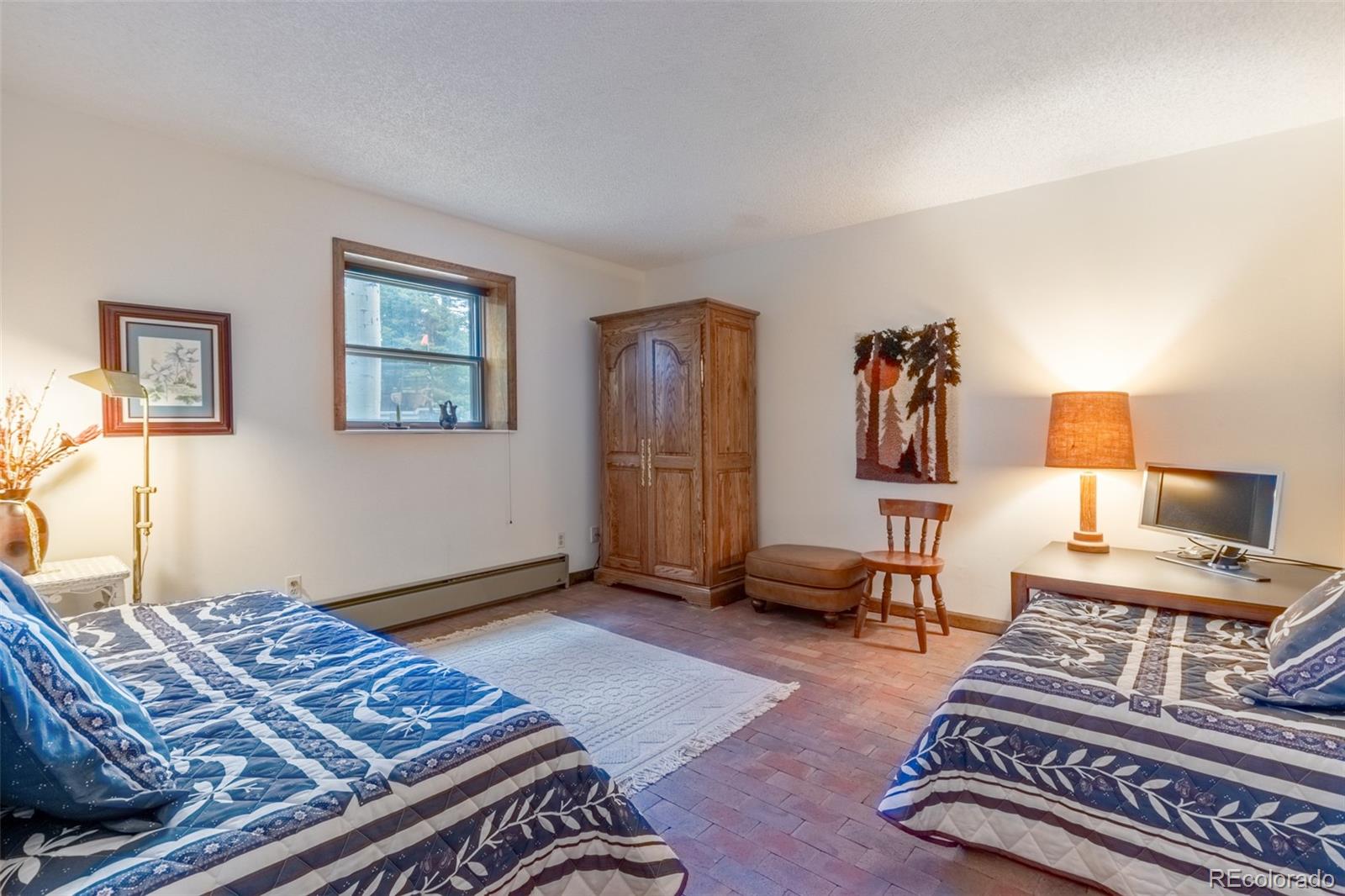 1295 GCR 49 Grand Lake CO 80447