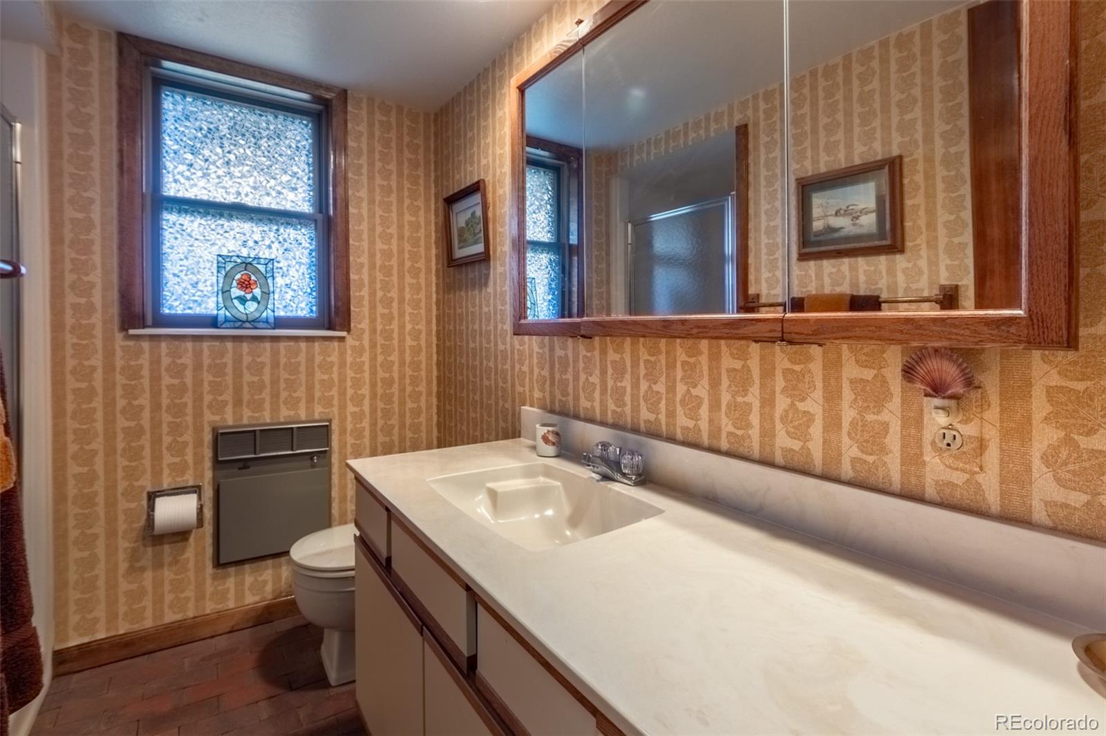 1295 GCR 49 Grand Lake CO 80447