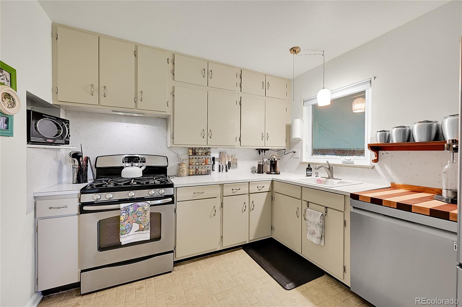 1464 S Dale Court Denver CO 80219