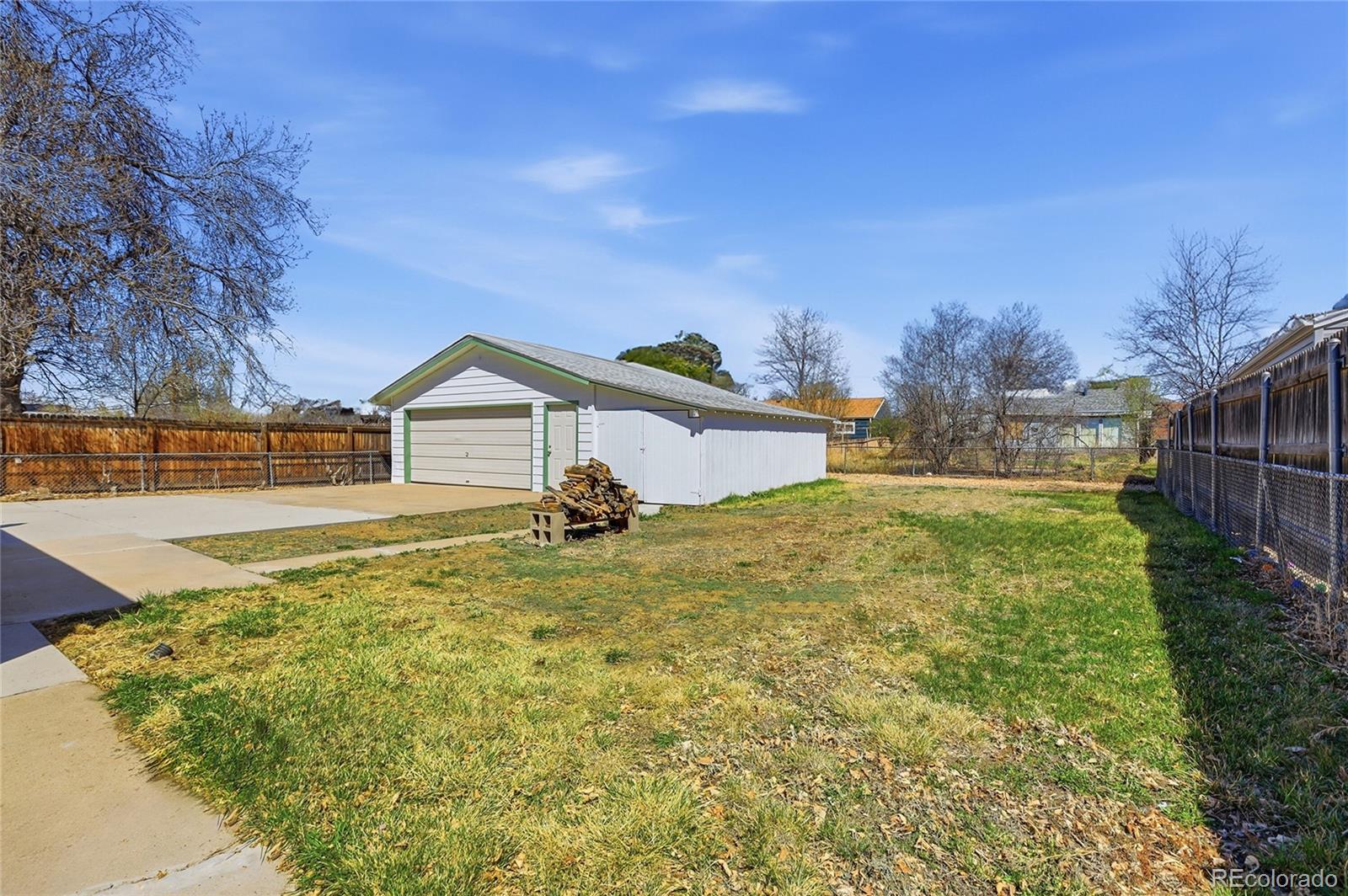 800 Vaughn Street Aurora CO 80011
