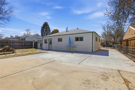 800 Vaughn Street Aurora CO 80011