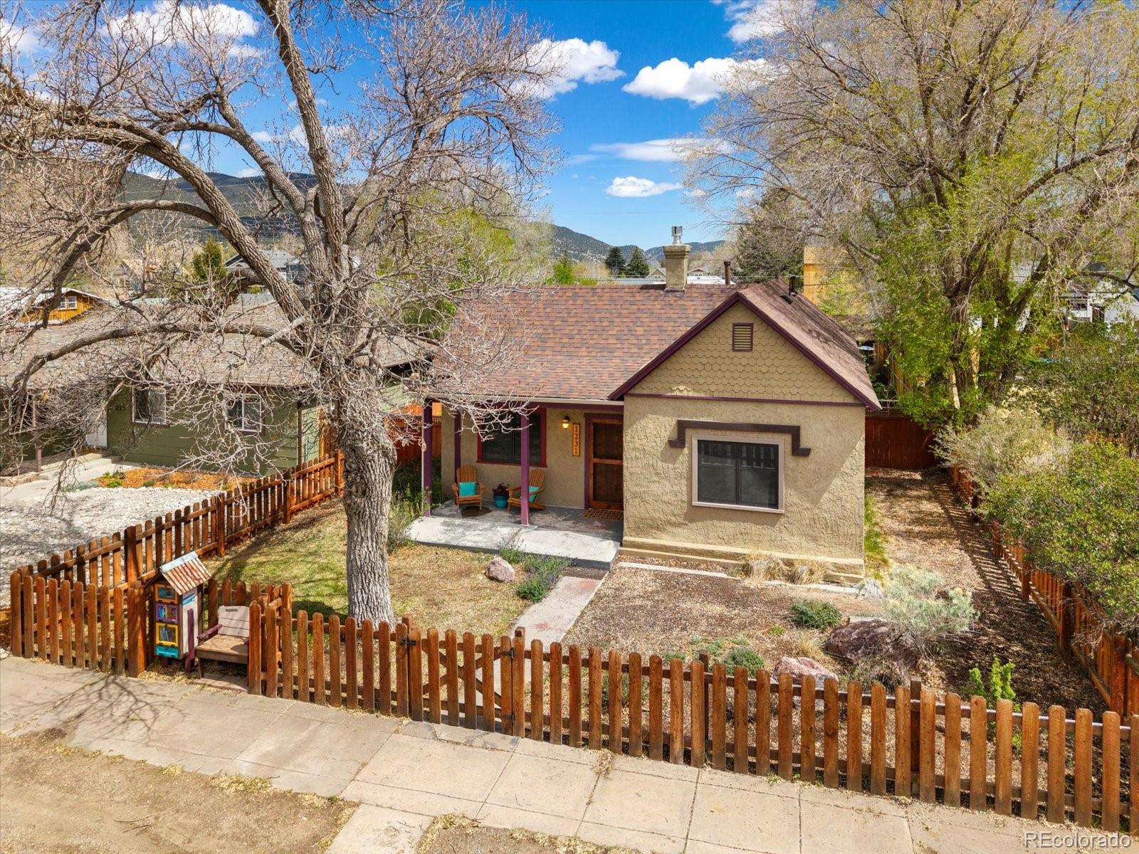 1231 G Street Salida CO 81201