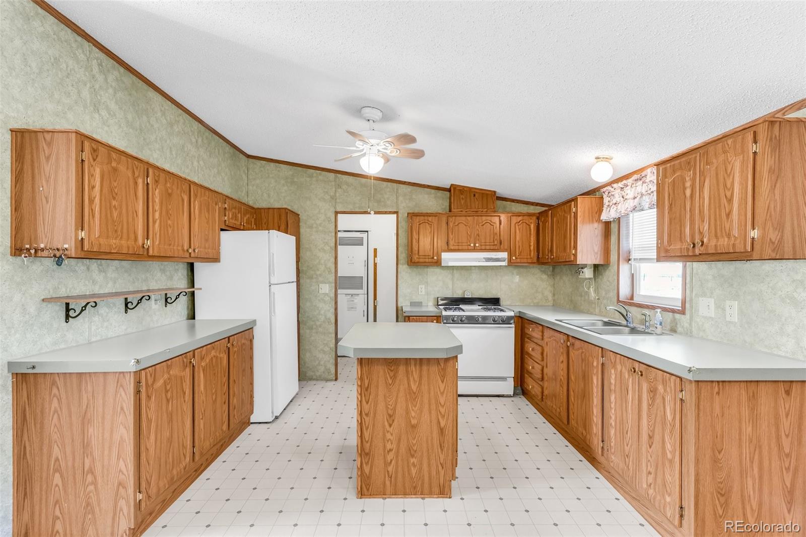 5101 County Road 123 Penrose CO 81240