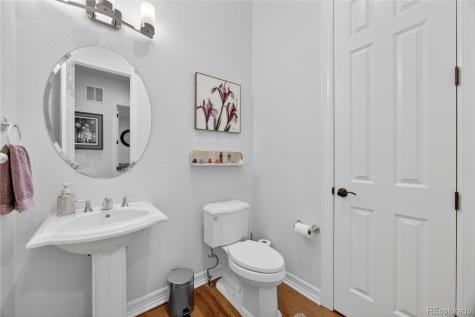 27560 E Lakeview Drive Aurora CO 80016