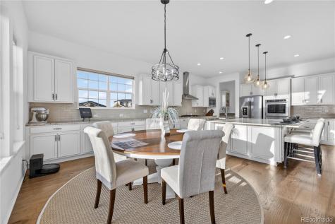 27560 E Lakeview Drive Aurora CO 80016