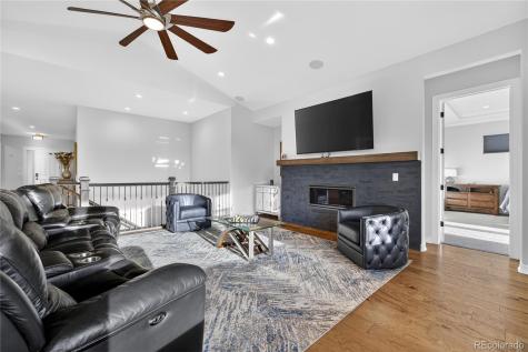 27560 E Lakeview Drive Aurora CO 80016
