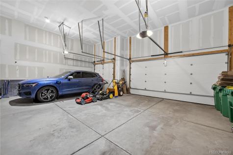 27560 E Lakeview Drive Aurora CO 80016