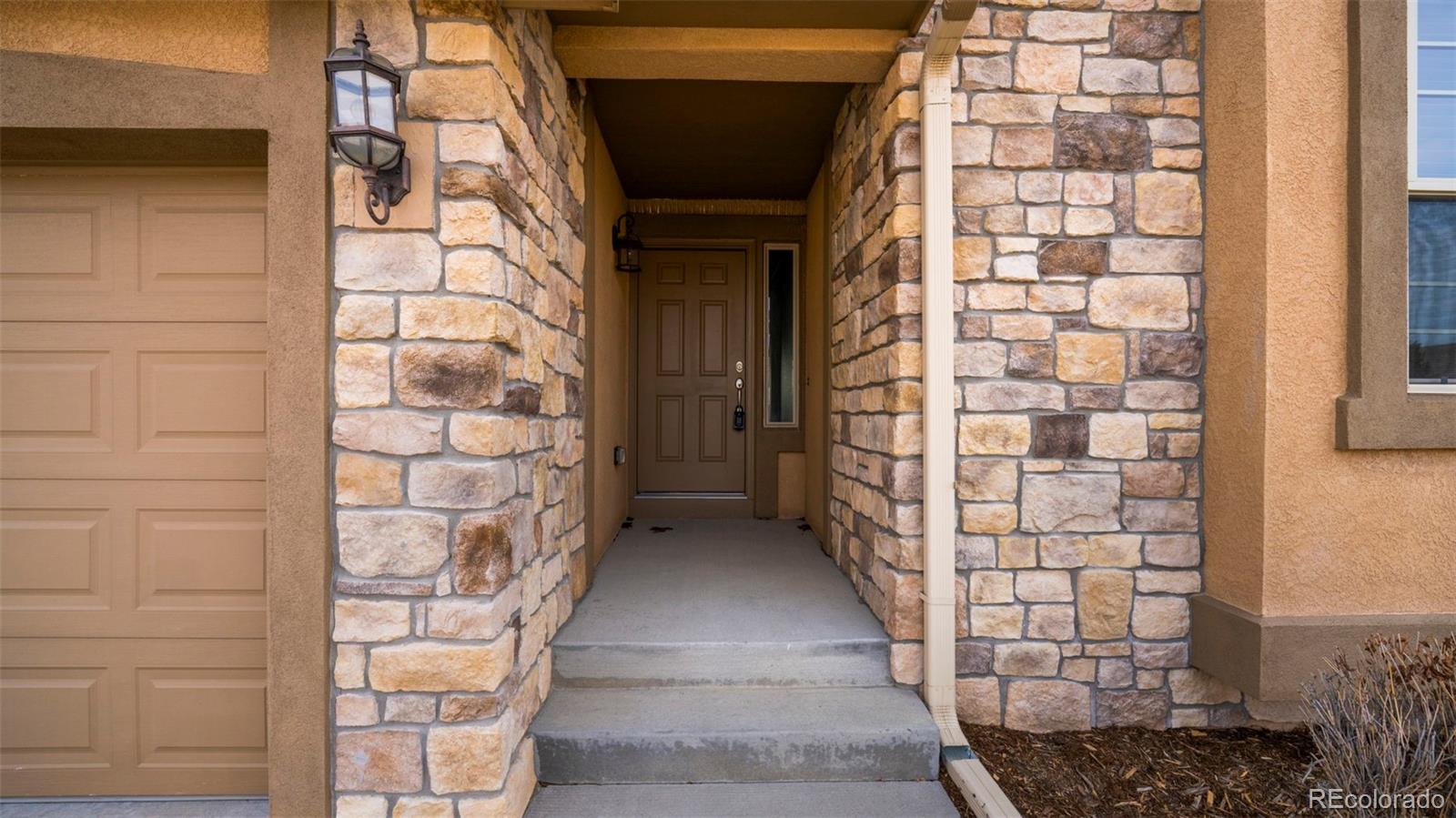 1475 Symphony Heights Monument CO 80132