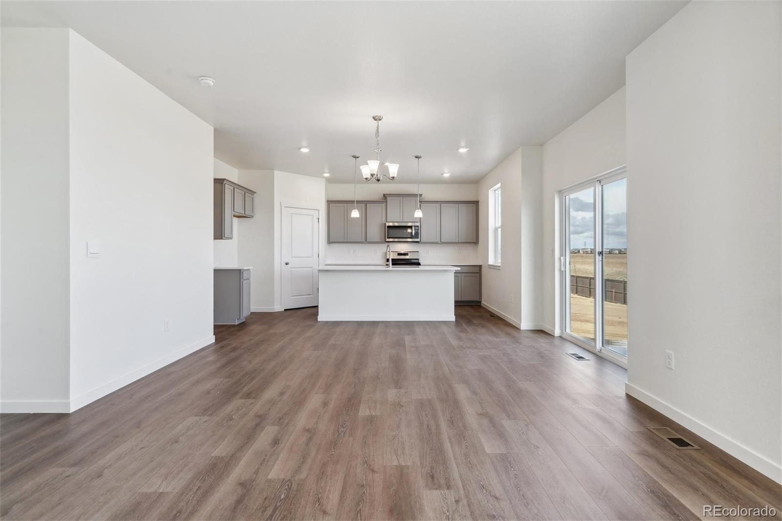 43089 Ganton Club Street Elizabeth CO 80107