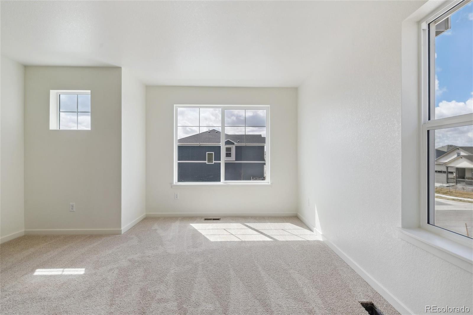 43089 Ganton Club Street Elizabeth CO 80107