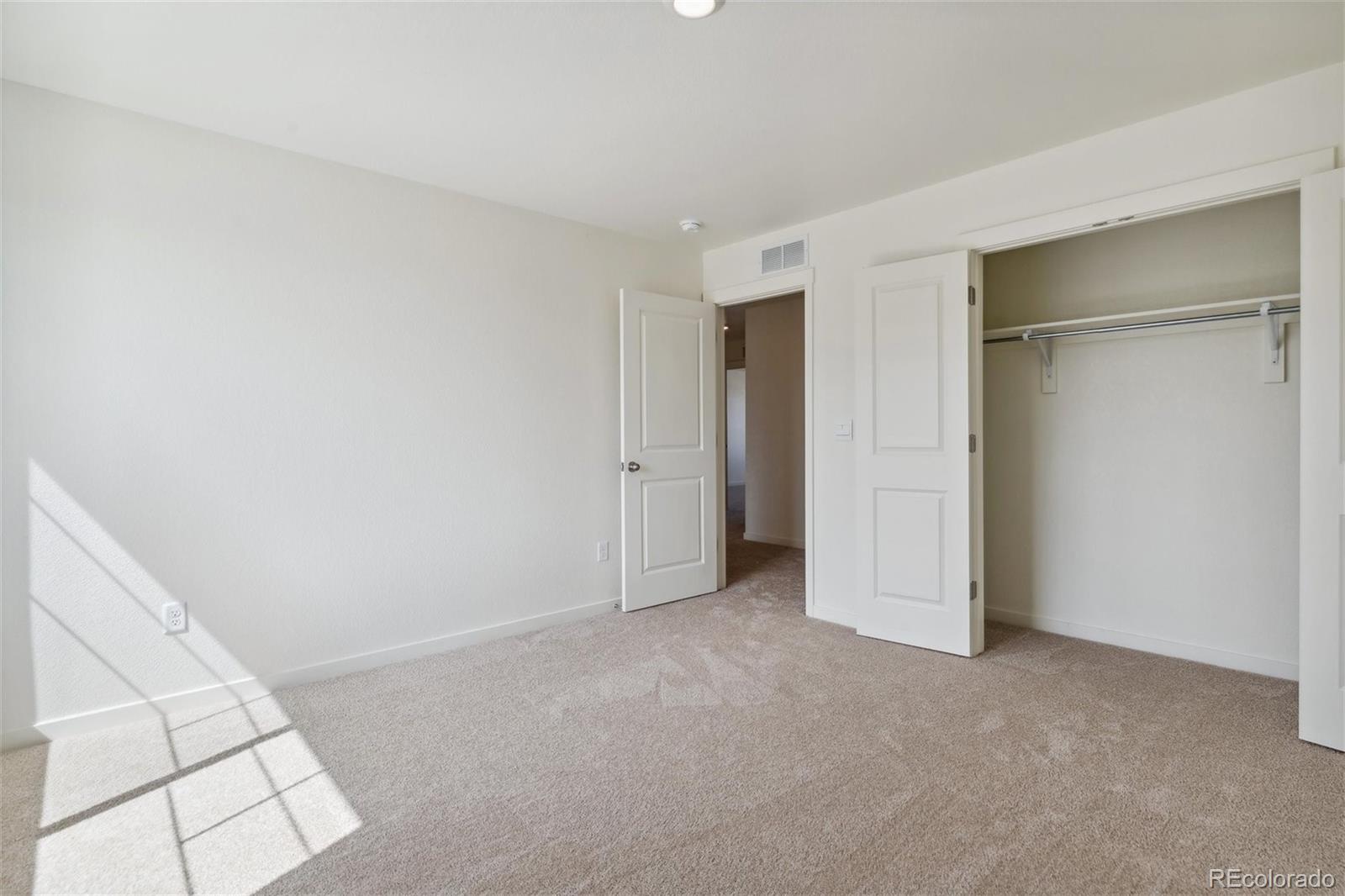 43089 Ganton Club Street Elizabeth CO 80107