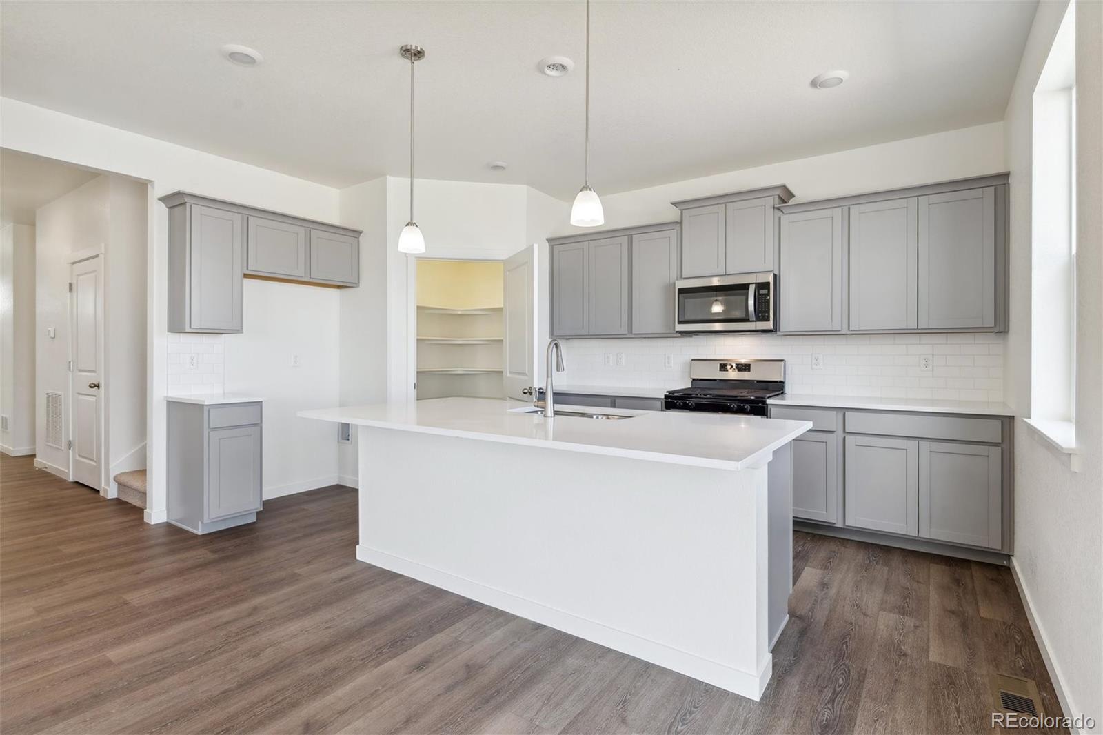 43089 Ganton Club Street Elizabeth CO 80107