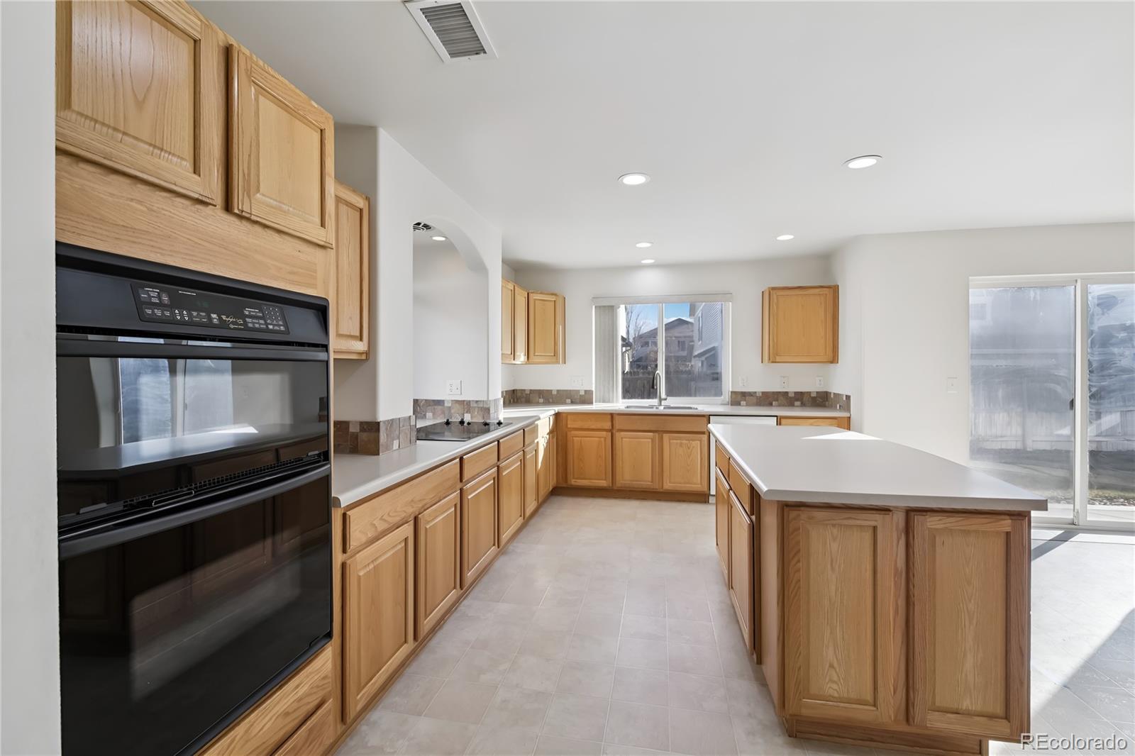 11858 Idalia Street Commerce City CO 80022