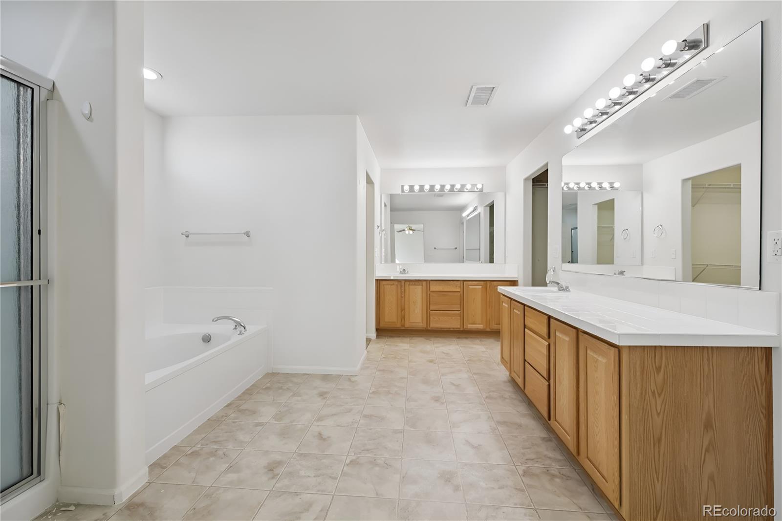 11858 Idalia Street Commerce City CO 80022