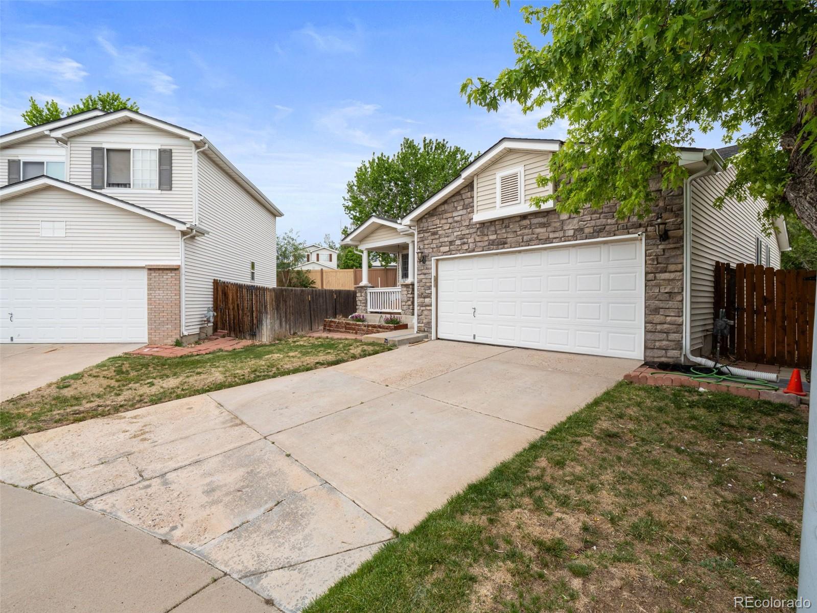 1960 Espana Way Aurora CO 80011