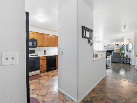 1960 Espana Way Aurora CO 80011