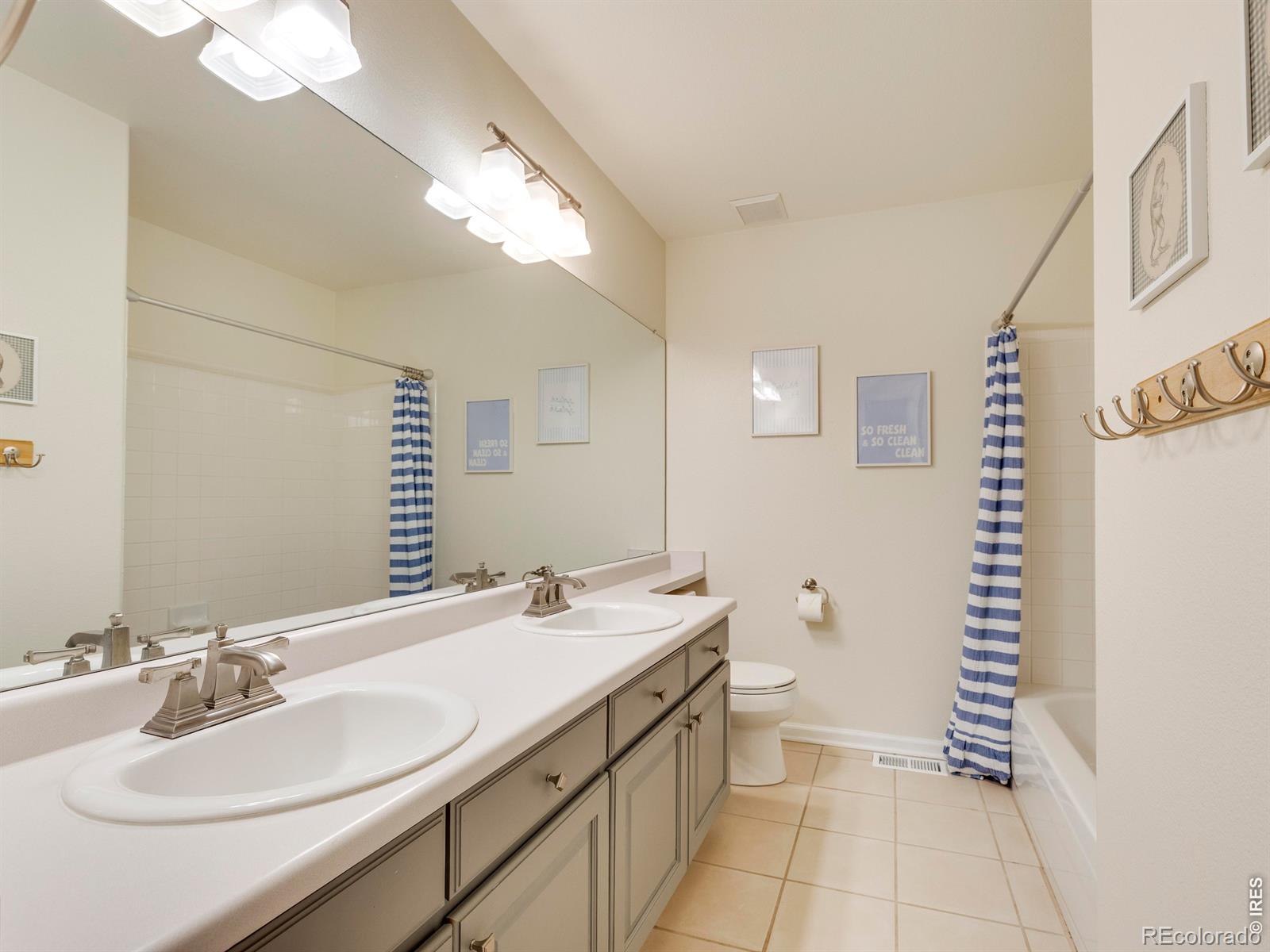 9437 Cherryvale Lane Highlands Ranch CO 80126