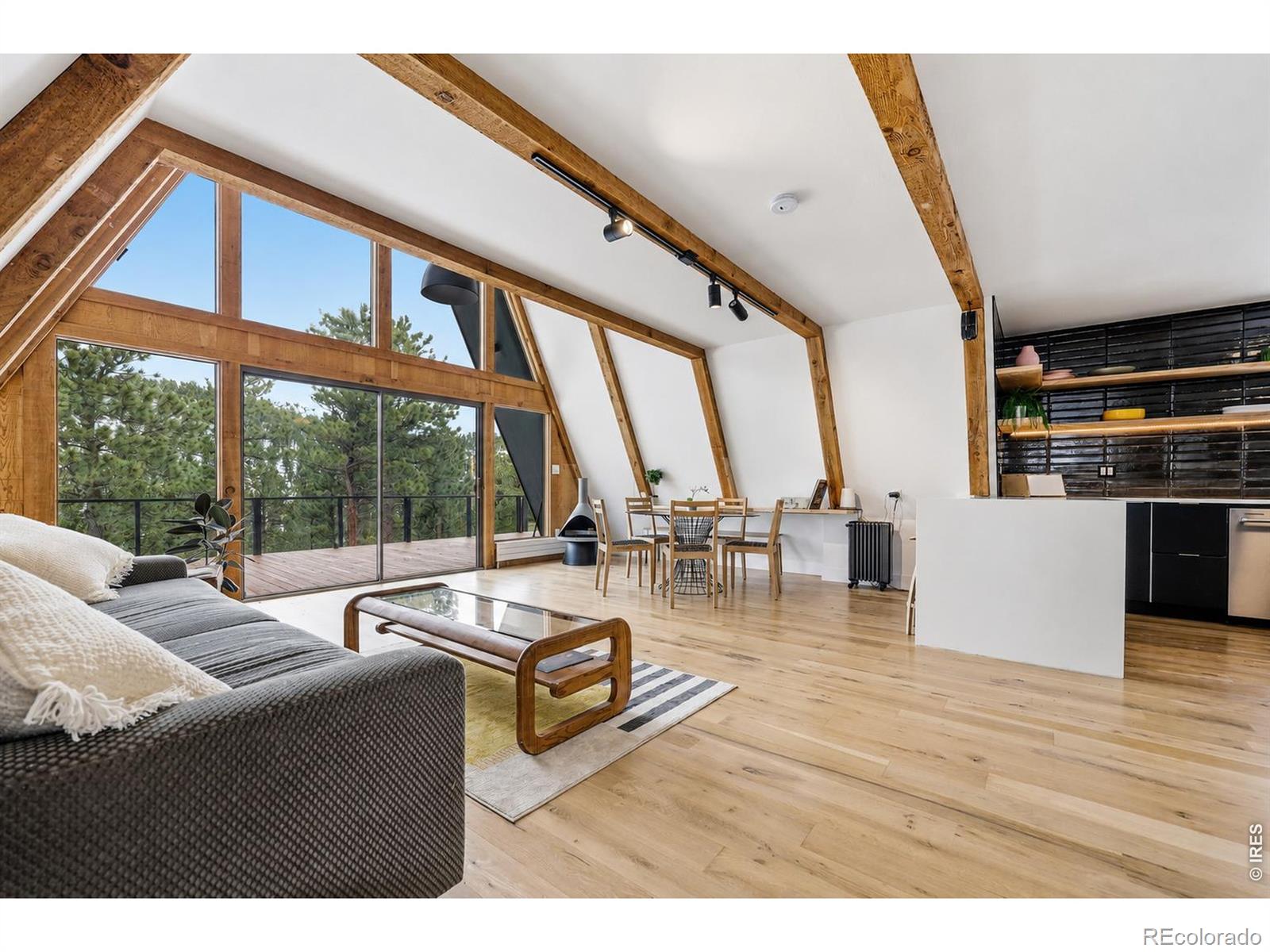 118 Crooked Spur Boulder CO 80302