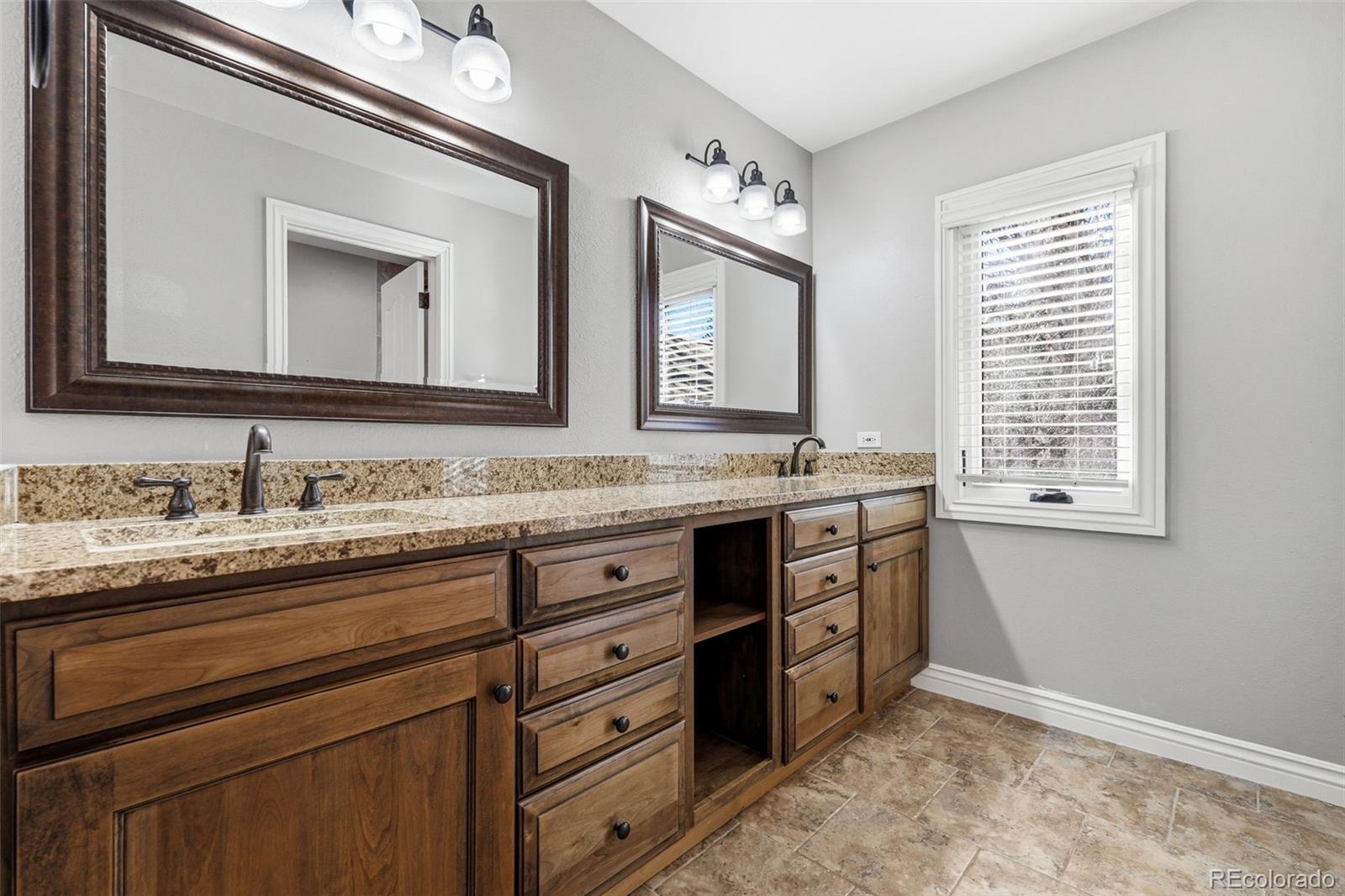 37 Elk Lane Littleton CO 80127