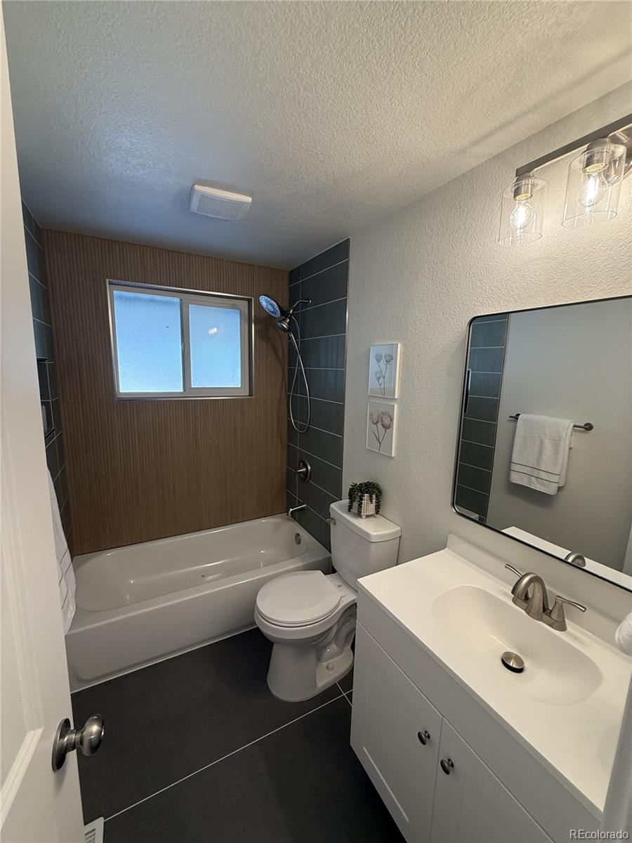 8822 Kent Street Westminster CO 80031