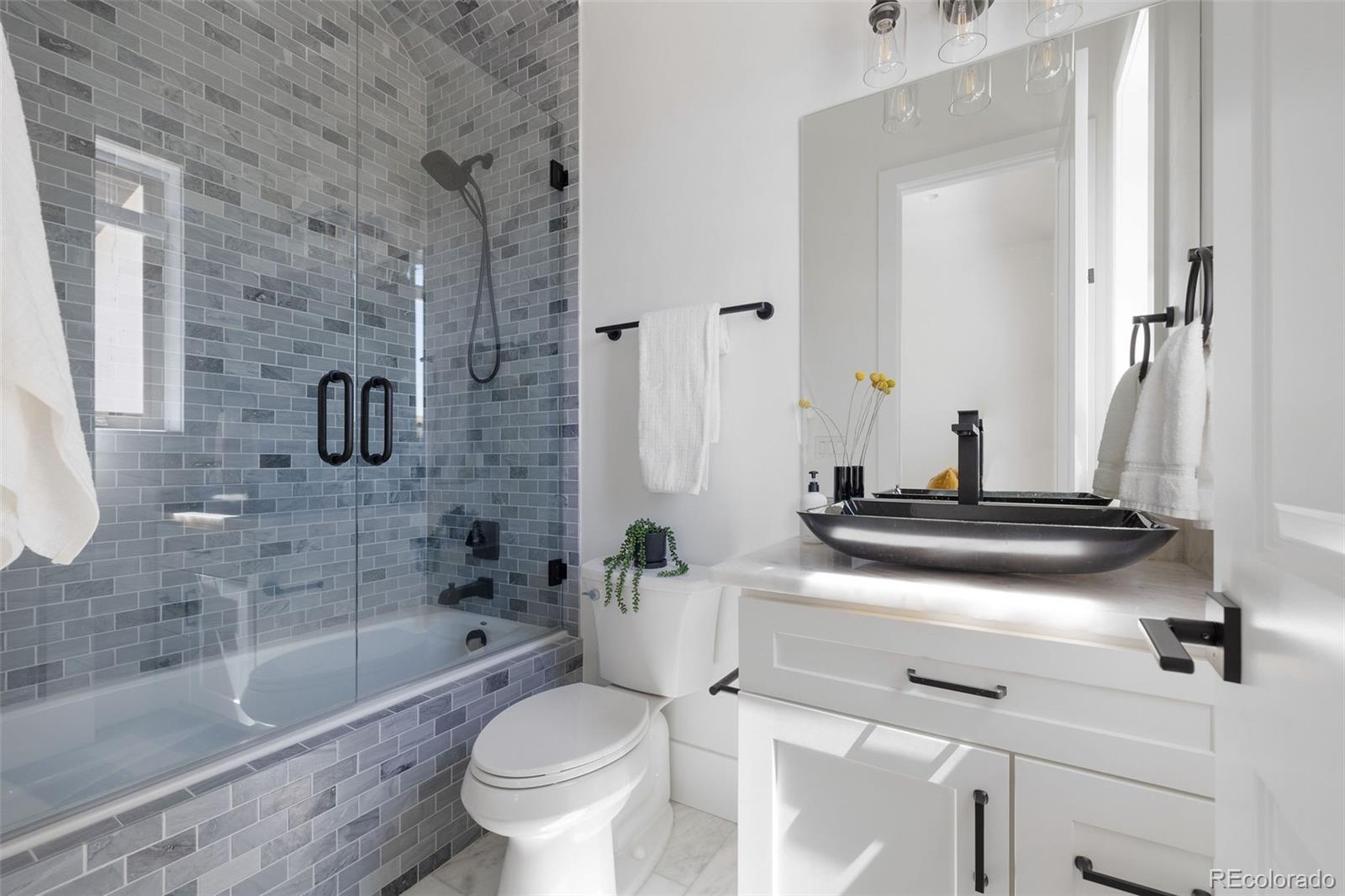 6689 Asher Court Niwot CO 80503