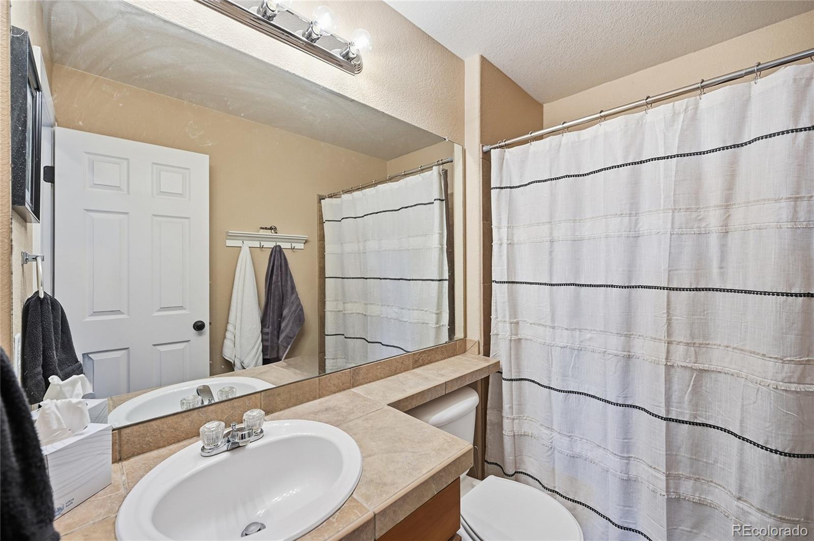 4118 Scarlet Oak Court Castle Rock CO 80109