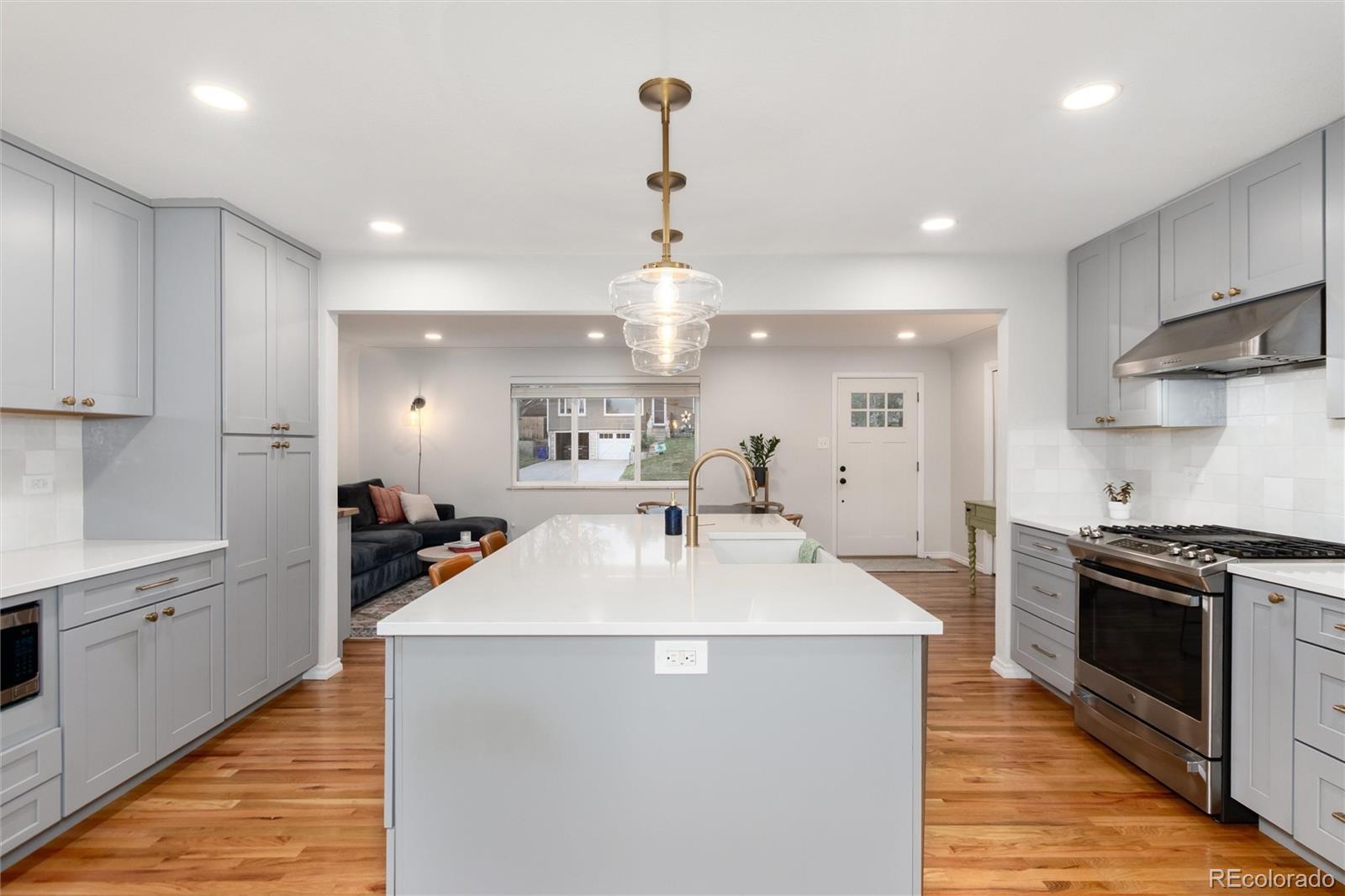4811 S Kalamath Street Englewood CO 80110