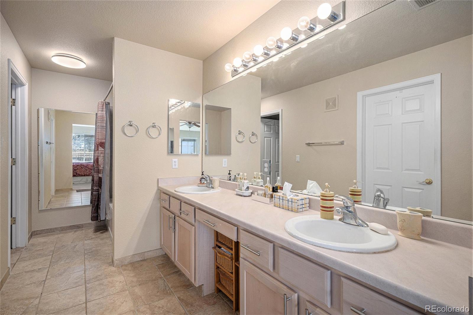 7844 S Zante Court Aurora CO 80016