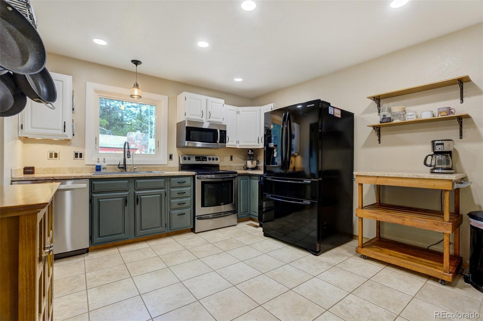 1011 W South Avenue Woodland Park CO 80863