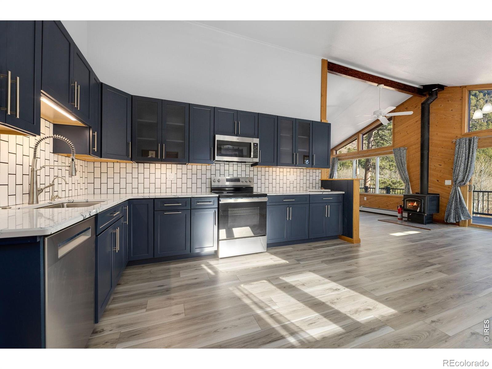 417 Cedar Drive Lyons CO 80540