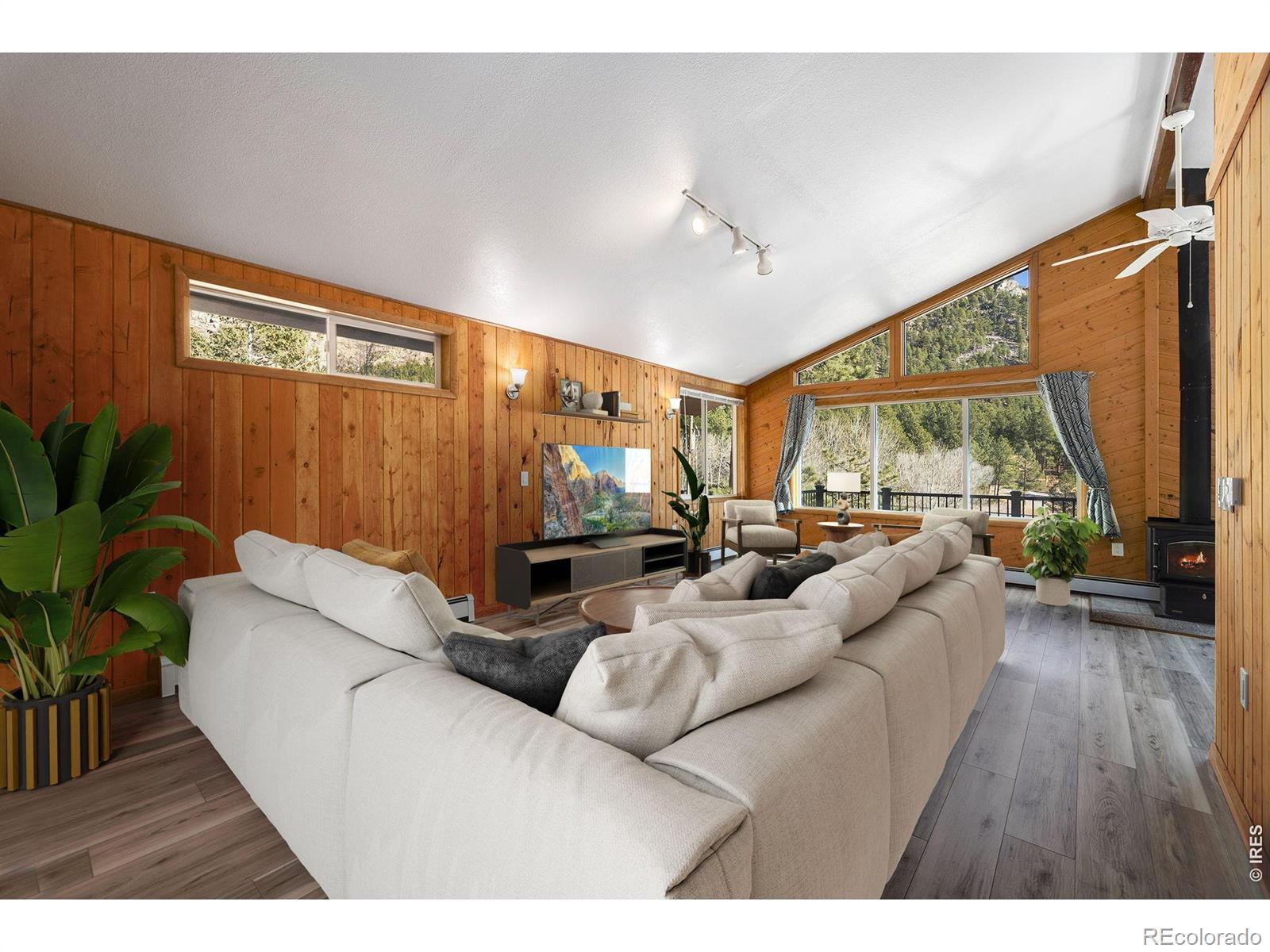 417 Cedar Drive Lyons CO 80540