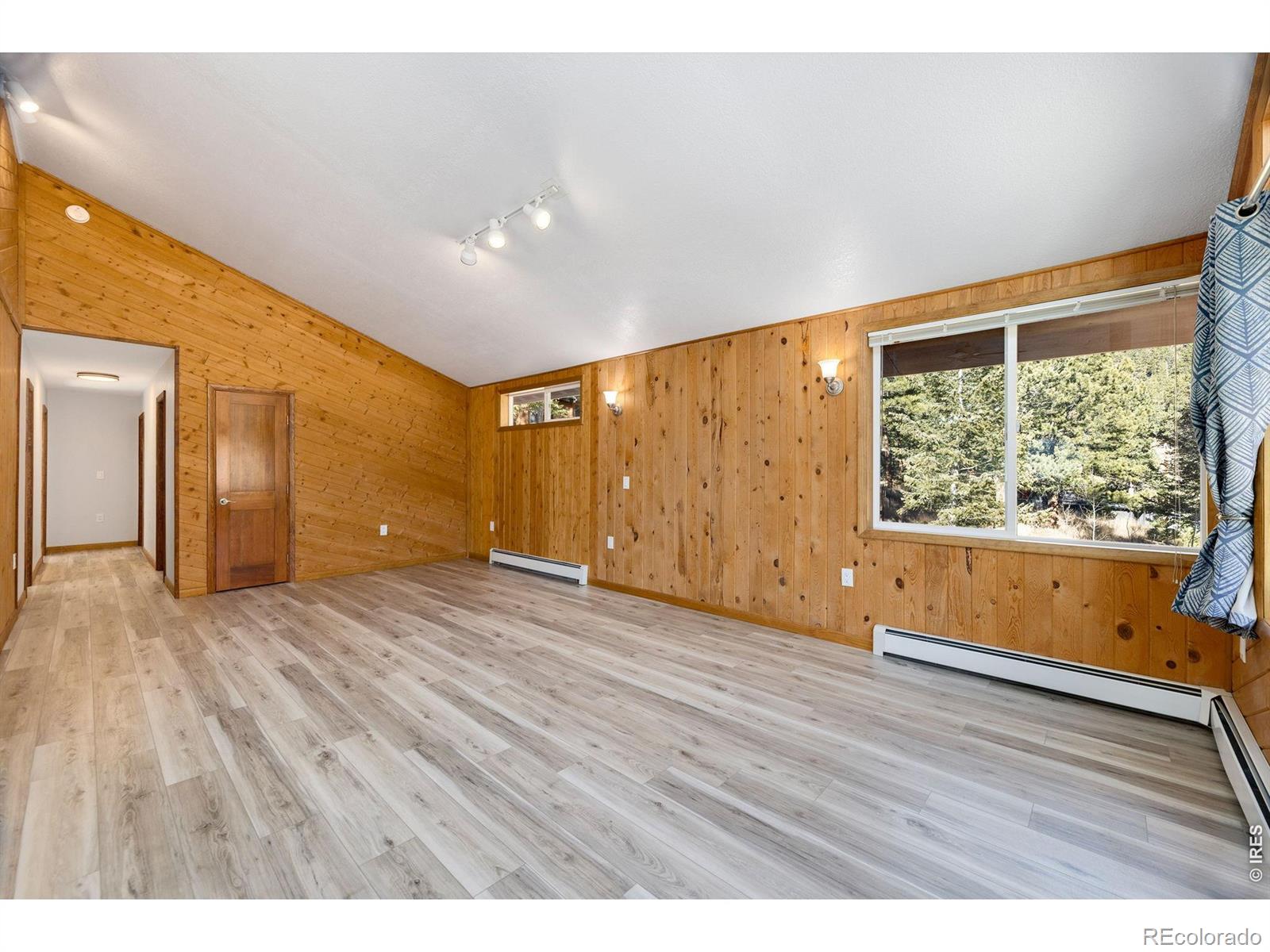417 Cedar Drive Lyons CO 80540