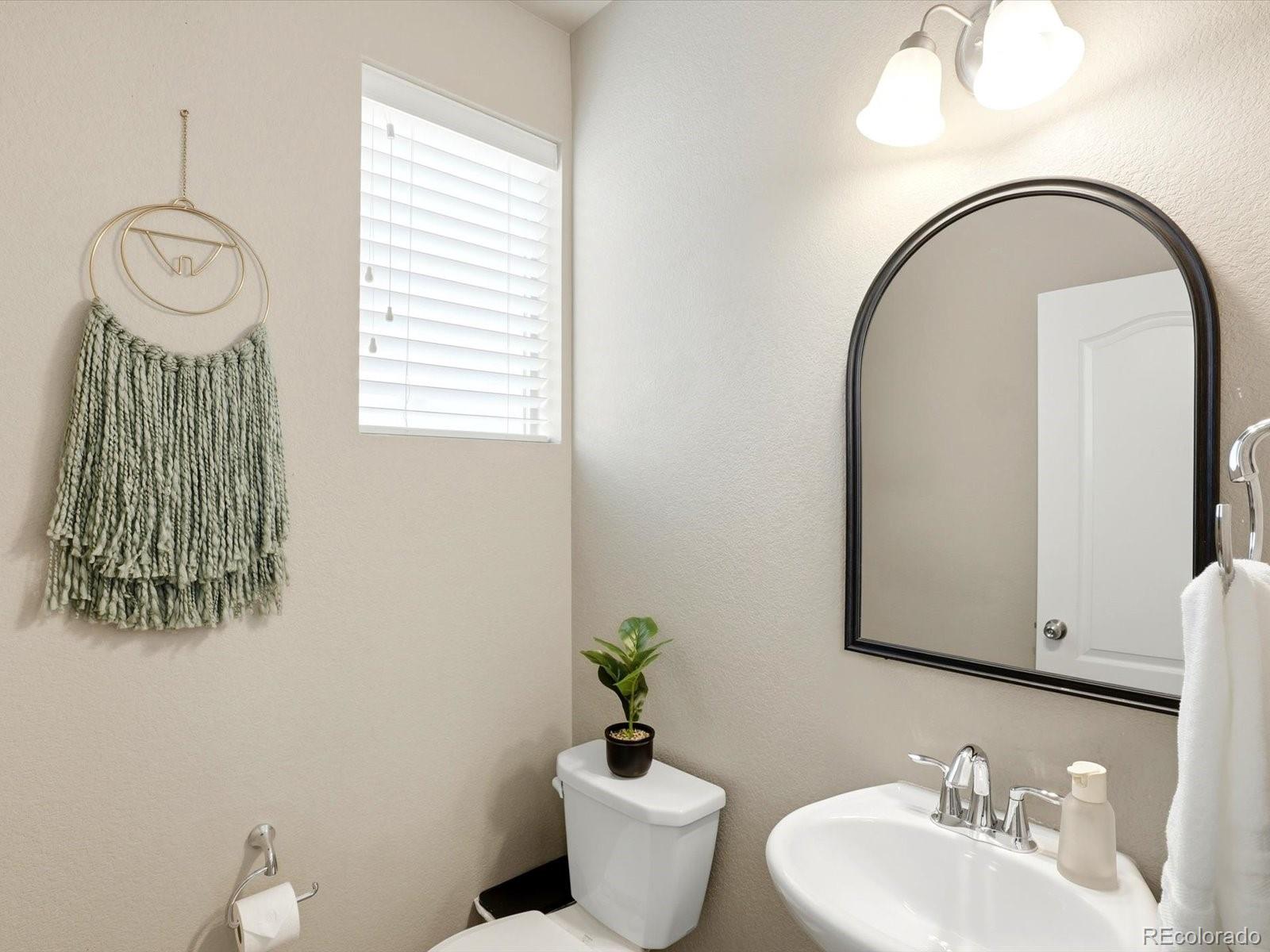 15504 W Auburn Avenue Lakewood CO 80228
