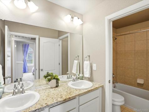 15504 W Auburn Avenue Lakewood CO 80228