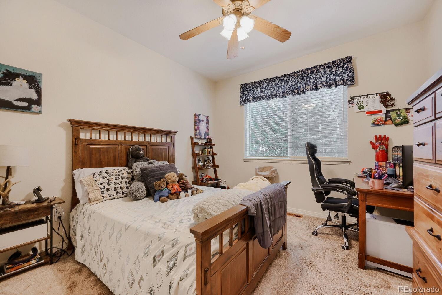 537 Peregrine Circle Longmont CO 80504