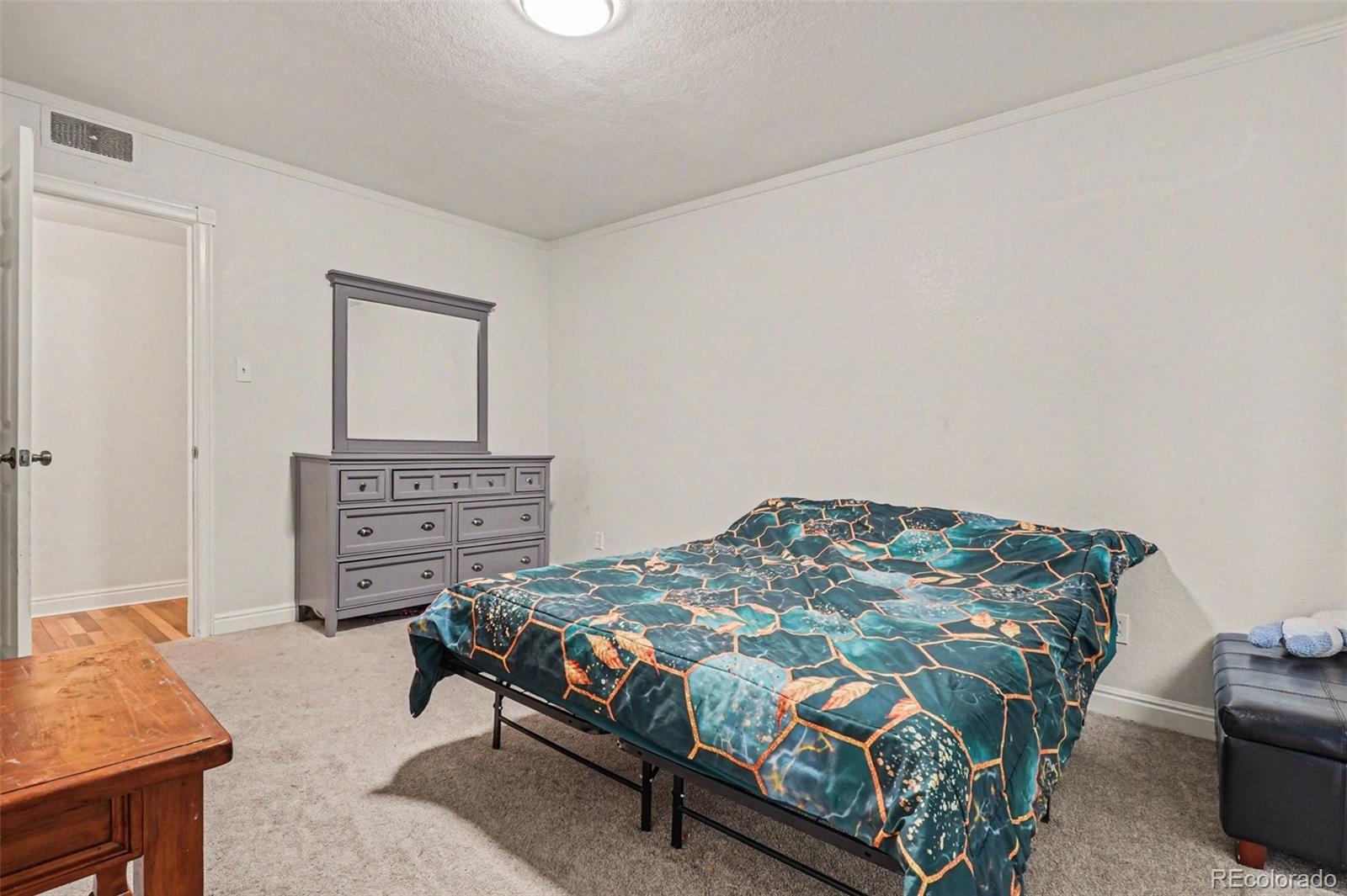 873 Troy Street Aurora CO 80011