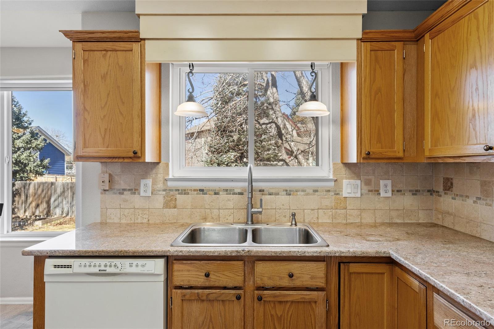 19418 E Crestridge Circle Centennial CO 80015